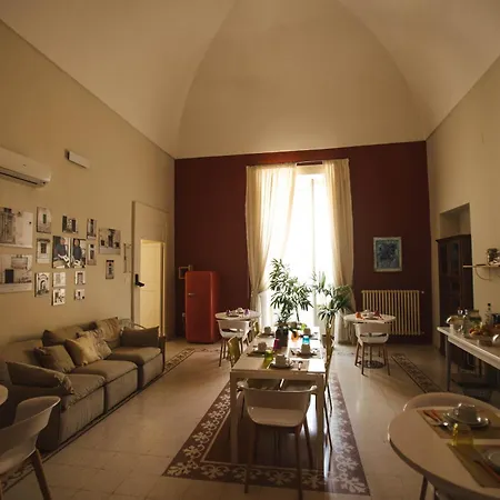 4 Balconi Rooms-boutique Bed & Breakfast
