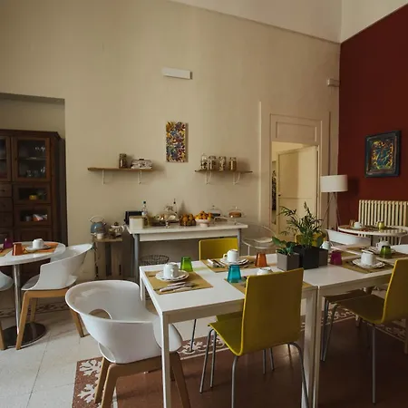 4 Balconi Rooms-boutique Bed & Breakfast Lecce