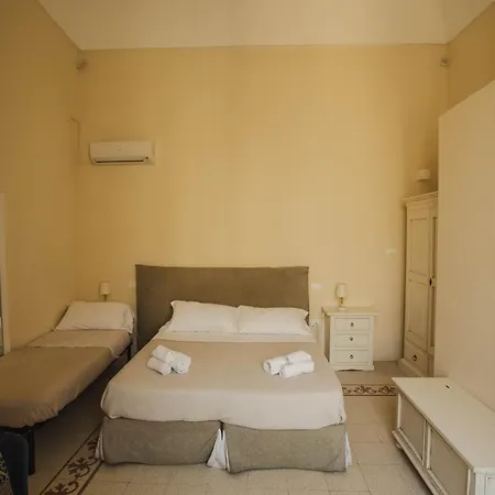 4 Balconi Rooms-boutique
