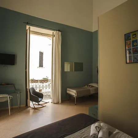 4 Balconi Rooms-boutique