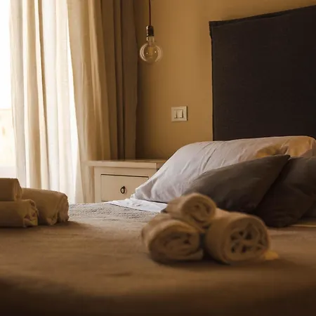 Bed & Breakfast 4 Balconi Rooms-boutique