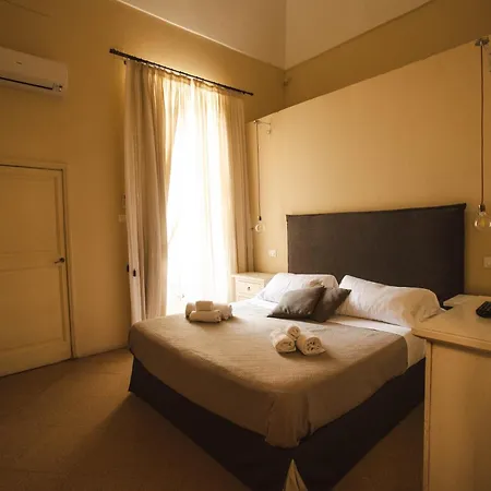 4 Balconi Rooms-boutique * Lecce