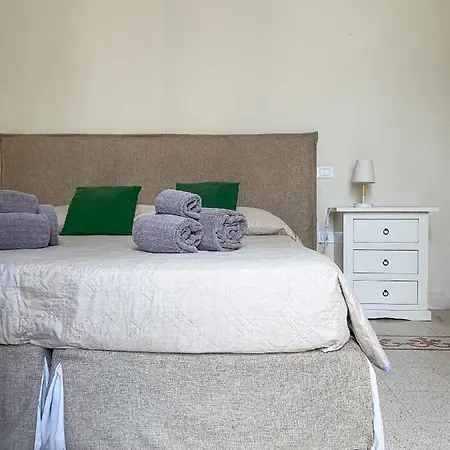4 Balconi Rooms-boutique Bed & Breakfast Lecce